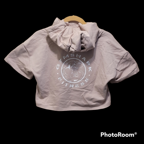 Gymshark Tops - NWT Gymshark Legacy Fitness Women's Size Medium Chalk Taupe Workout SS Hoodie